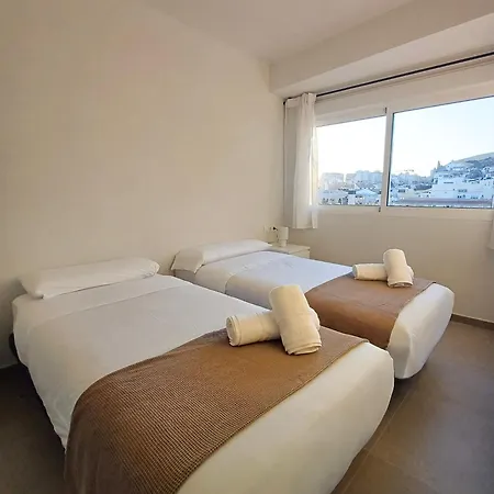 Glp Postiguet 2 * لقنت